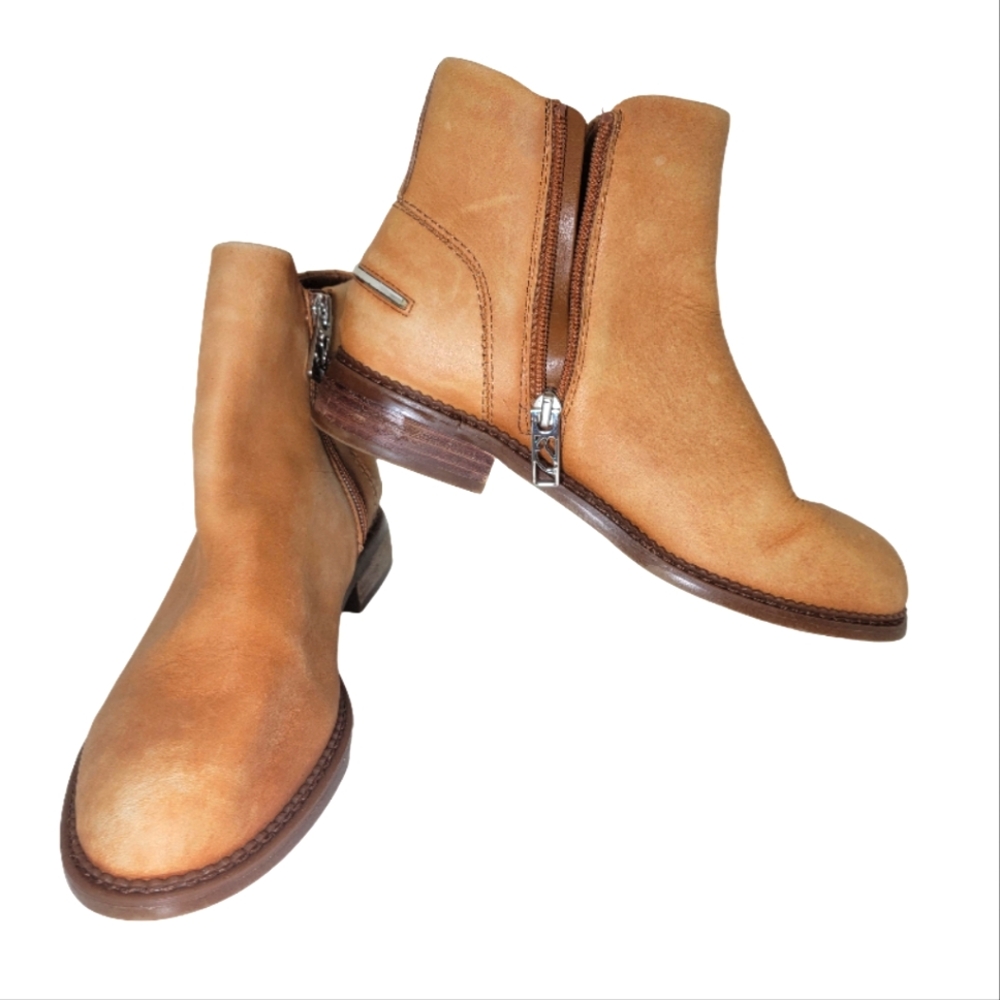 2/$30...6.5 Booties - SUPER CUTE - EUC by Franco Sarto